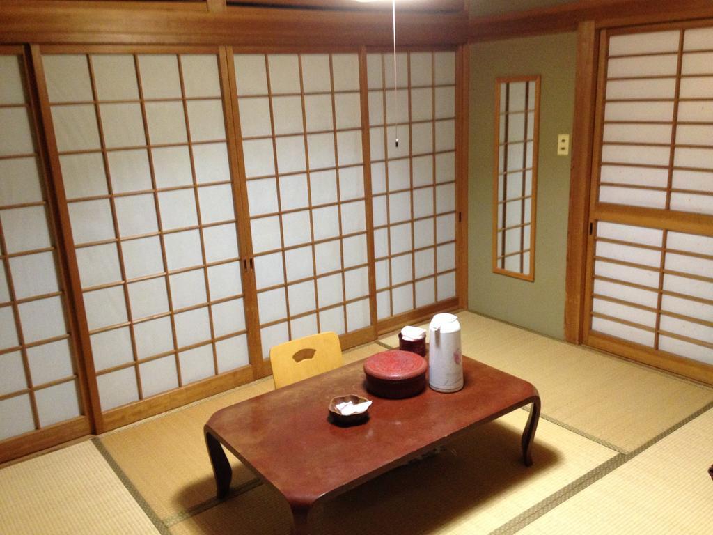 Ryokan Bentenkaku Osaki  Zimmer foto
